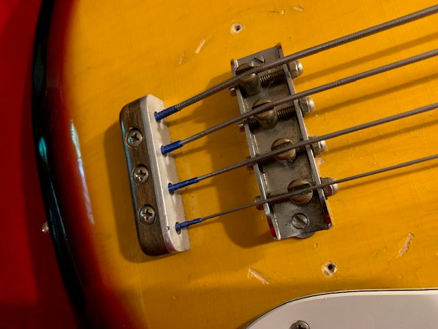 Mosrite Bass 66 / Ventures Model w/ Hard Case-Pre-Owned