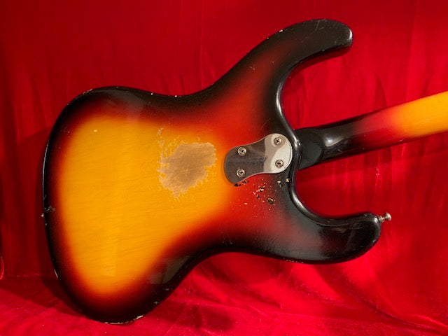 Mosrite Bass 66 / Ventures Model w/ Hard Case-Pre-Owned