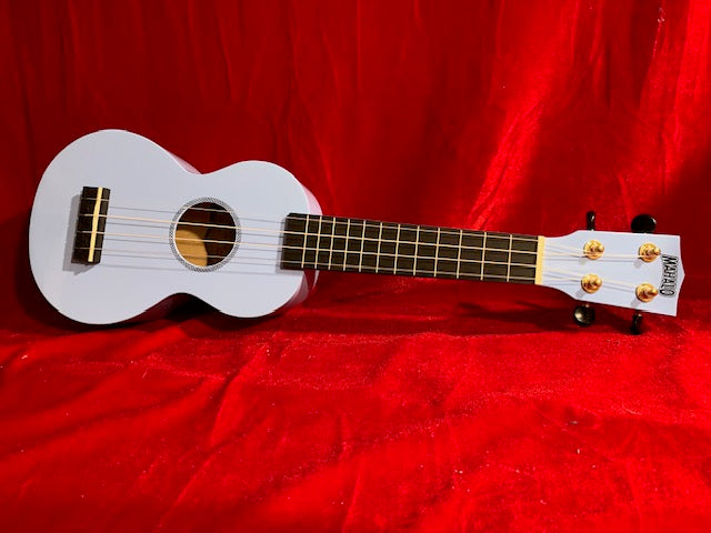 Mahalo MRILBU-U Rainbow Light Blue Ukulele w/Bag